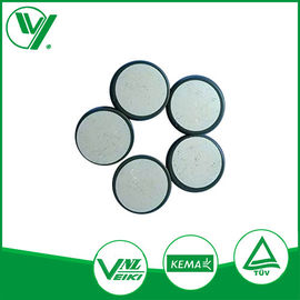 Guter Preis Hochleistung BEWEGUNGEN elektronisches Bauelement-Metalloxid-Varistor D62 Online